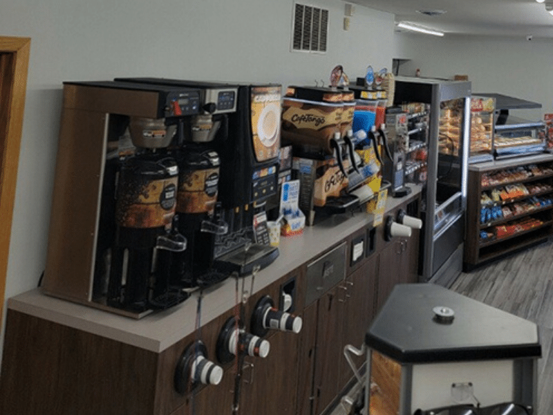 1 ig-Box-Sales-Counter-Livingston